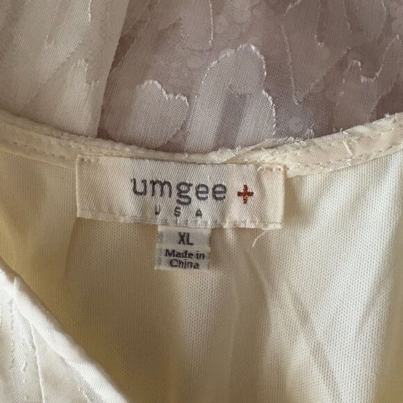 Umgee Ivory Leopard Burnout Blouse Textured Puff Sleeve Ruffle Tunic Top Size XL - Picture 4 of 5